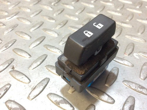 Switch Seguros Delantero Derecho Chevrolet Trax Ls Mod 17-19 (Usado)
