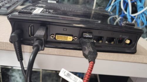 Mini PC Zotac E Series ZBOX-EI750-P con Windows 8, Intel Core i7 4770R y capacidad de almacenamiento de 16GB