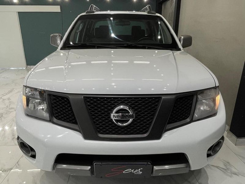 Nissan Frontier Svatk4xa