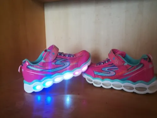 Zapatos skechers de cheap niñas usados mercado libre