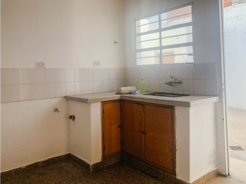 Alquiler - Casa 2 Dormitorios - Yofre Sur