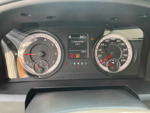RAM Ram 1500 5.7 Hemi Mds V8 4X2 At