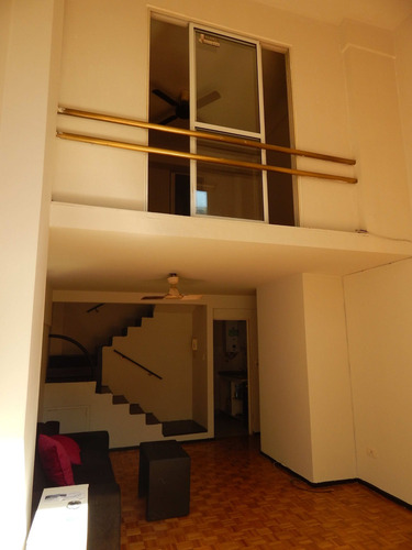 Imagen 5 de 30 de Depto 2 Amb En Duplex C/patio Palermo A Reciclar