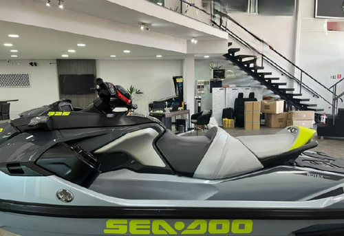 Jet Ski Seadoo Rxt X Rs 325, 2024 - Ñ Yamaha