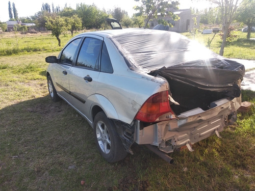 Ford Focus 1.6 Ambiente 2006