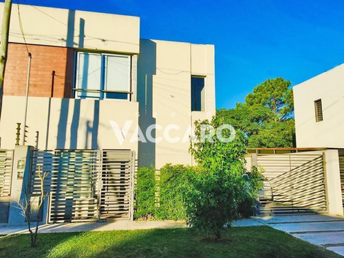 Imagen 7 de 14 de Duplex En Venta Parque Leloir