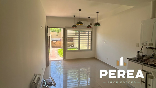 Duplex En Calle Rivadavia