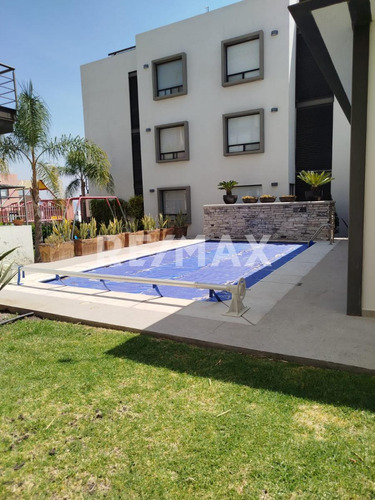 Casa San Sebastían En Fraccionamiento Ziburúa San Isidro Juriquilla.