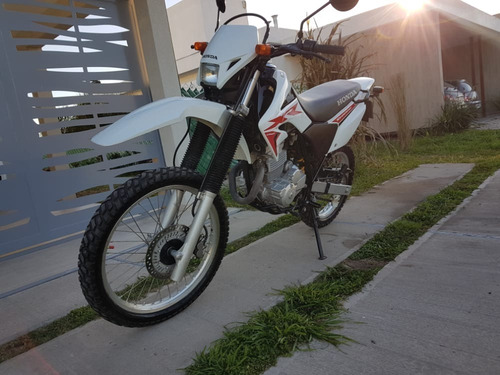 Imagen 3 de 15 de Honda Tornado