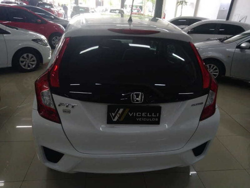Imagem 7 de 15 de Honda Fit Lx-mt 1.4 8v 2015