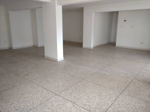 Imagen 4 de 12 de Oficina/local En Venta En Terrazas De Los Nisperos Cód 139098 Lucrecia Escorcha
