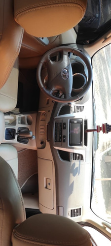 Imagem 11 de 17 de Toyota Sw4