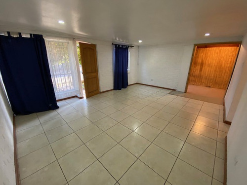 Arriendo Casa De 1 Piso 2d 1b Y Amplia Cocina En C. Satelite