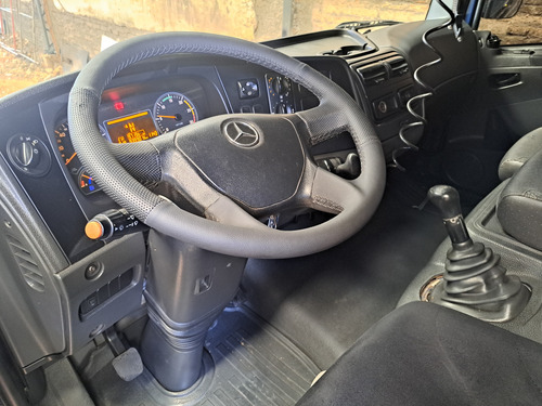 Mb Atego 1719 Toco Bau .unico Dono .ano 14