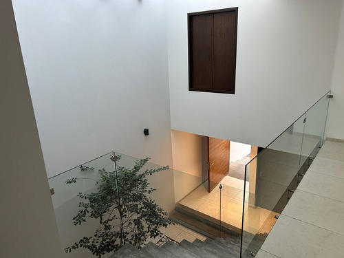 Residencia En La Cima De Zapopan 3 Rec Un Estudio 3 Baños Completos