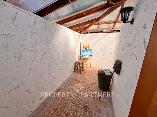 Espectacular Casa Mediterranea En Condominio Conso...