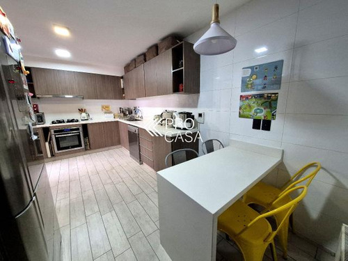 Casa Vende/en Condominio