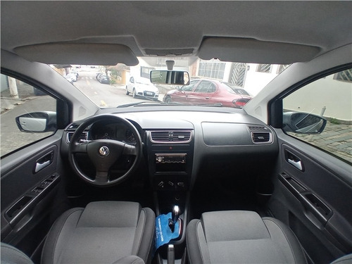 Imagem 5 de 14 de Volkswagen Spacefox 1.6 Mi Trend 8v Flex 4p Automatizado