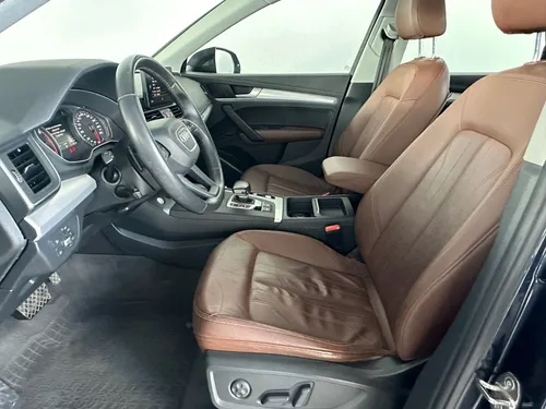 Audi Q5 2.0 L T Dynamic Dsg