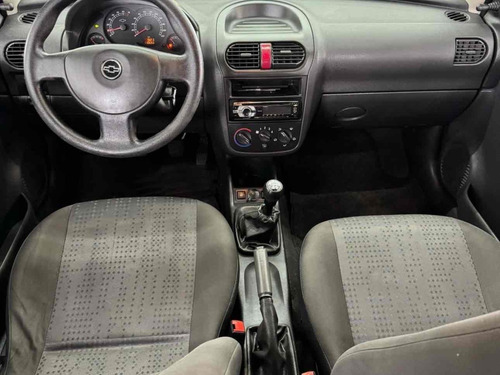 Chevrolet Corsa 1.4 MPFI MAXX 8V FLEX 4P MANUAL