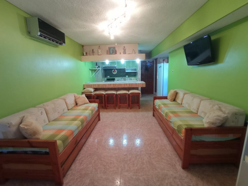 Imagen 3 de 20 de Pgm Vende Apartamento En Los Corales, Caraballeda, Club Parque Mar Incluye La Accion Del Club