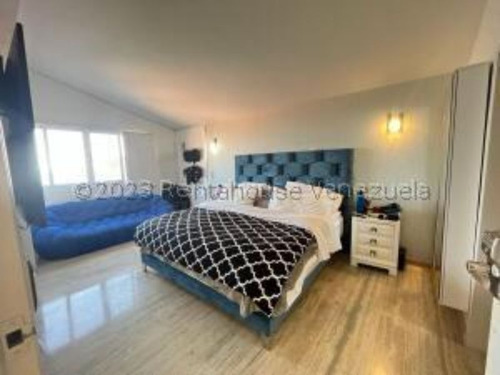 #23-25048 Bello Townhouse Ubicado En Loma Linda