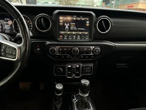 Jeep Wrangler 3.7 Unlimited Sahara 3.6 4x4 At