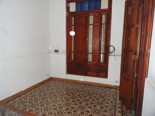Alquiler Casa Céntrica Para Fines Comerciales