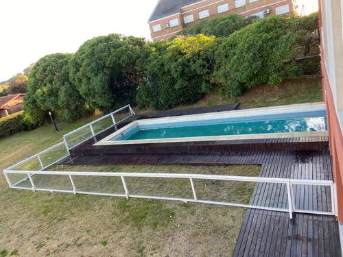 Imagen 19 de 25 de Departamento En Duplex. 2 Dormitorios + Playroom. Frente Al Mar