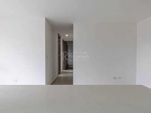 Apartamento En Venta En Loma Linda. Cod V776051