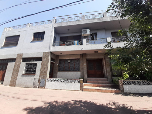 Casa En Venta En Lanús Oeste, Lanús, G.b.a. Zona Sur