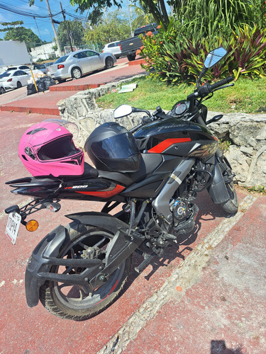Pulsar Ns 200 2025