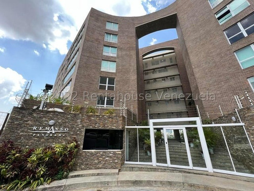 Espectacular Apartamento Venta Lomas De Las Mercedes #24-10059 Lb