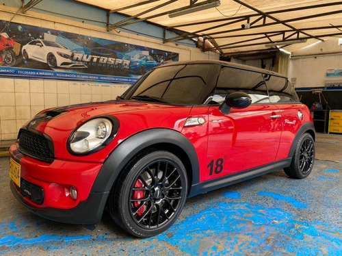 Imagen 1 de 13 de Mini Cooper 2011 1.6 R56 John Cooper Works Coupe