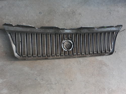 Parrilla Mercury Mountaineer 2002 2003 2004 2005 Original Us Mate (Usado)