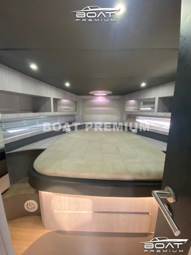 Imagem 6 de 12 de Triton 450 Ht, 2019, 2x Mercruiser 380 Hp - Coral - Real
