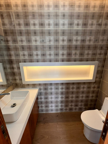 Casa En Venta En Padre Las Casas Elegancia Y Espacio En Santiago