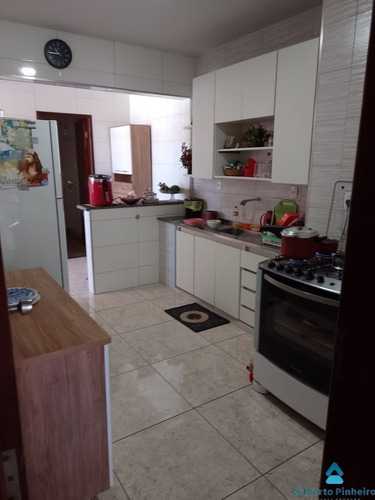 Imagem 8 de 9 de Apartamento No Centro De Guarapari Com 3 Quartos Sendo 1 Suíte