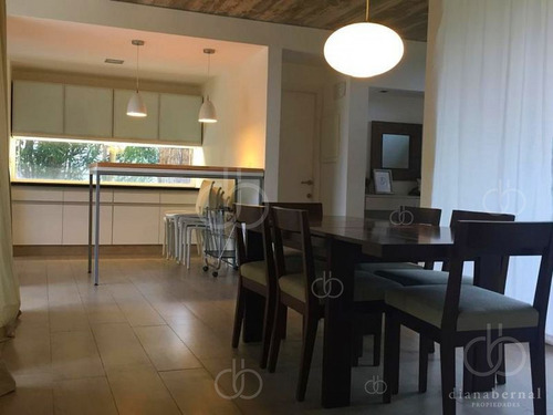 Imagen 10 de 16 de Casa De Dormitorios Y Piscina En Pinares, Punta Del Este- Ref: 54653