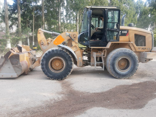 Imagem 6 de 7 de Pá Carregadeira Caterpillar 938k, Ano 2016
