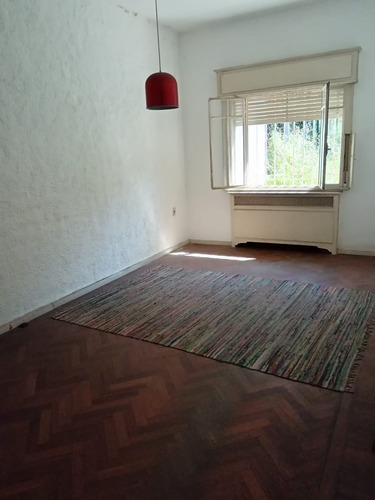 Excelente Casa Padron Único (500m2) A Reciclar
