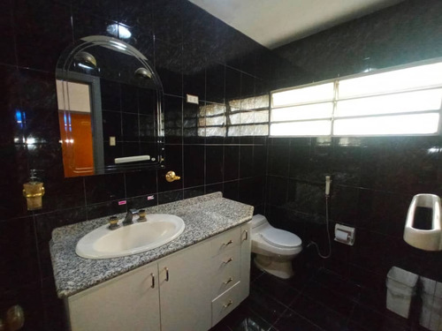 Imagen 13 de 20 de Se Vende Casa 677m2 Prados Del Este