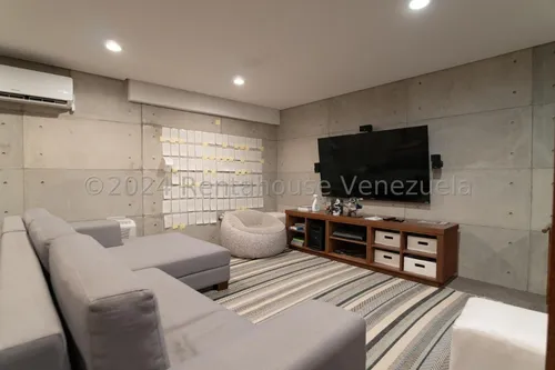 Casa En Venta En La Lagunita