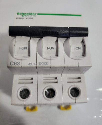 Interruptor Automatico 3p 63a 15ka Ref A9f87363 Schneider