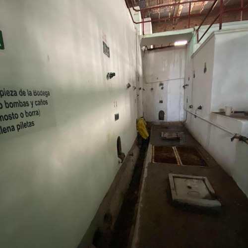 Vendemos Bodega Ubicada En Carril Chimba Y Panamericana, Frente A Bodega Crotta.