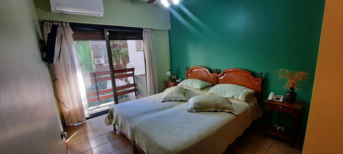 Imagen 23 de 30 de Espectacular Triplex C/jardín Y Coch Doble