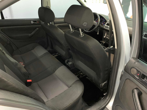 Volkswagen Bora 2.0 Trendline 115cv Tiptronic 2008
