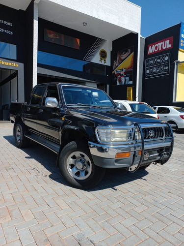 Toyota Hilux Hilux CD SRV 4x2 3.0 8V 90cv Diesel