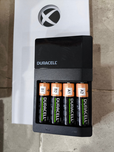Consola Xbox Series S Digital 512gb + Baterías Recargables Blanco (Reacondicionado)
