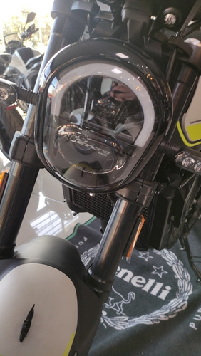 Imagen 9 de 18 de Benelli Leoncino 250cc